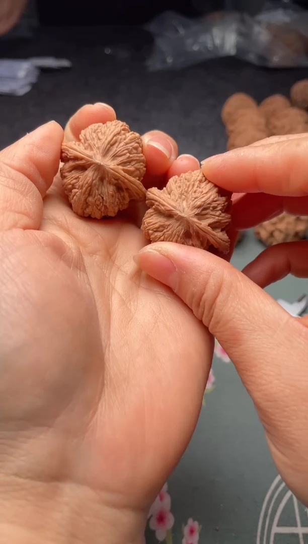 把件文玩核桃w131   密文   34