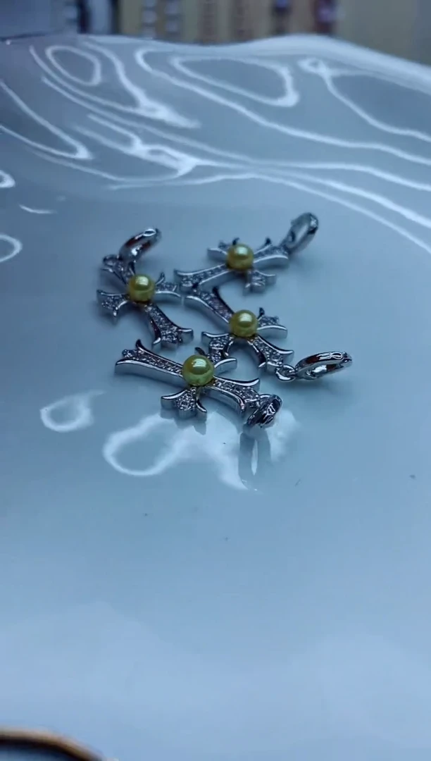 吊坠(不含链)未镶嵌淡水珍珠吊坠 多样性发其一