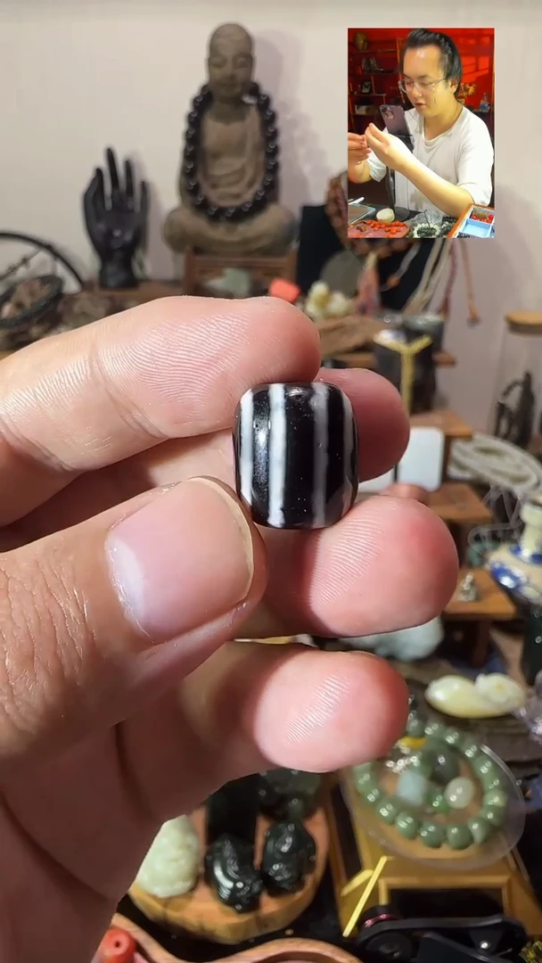 和田玉未镶嵌吊坠(不含链)1