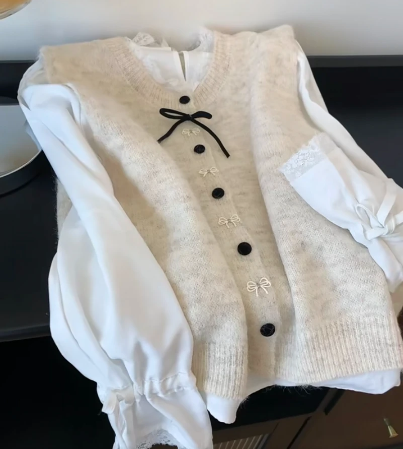 2025秋季新款女装时尚韩版复古针织衫森系通勤衬衫马甲两件套