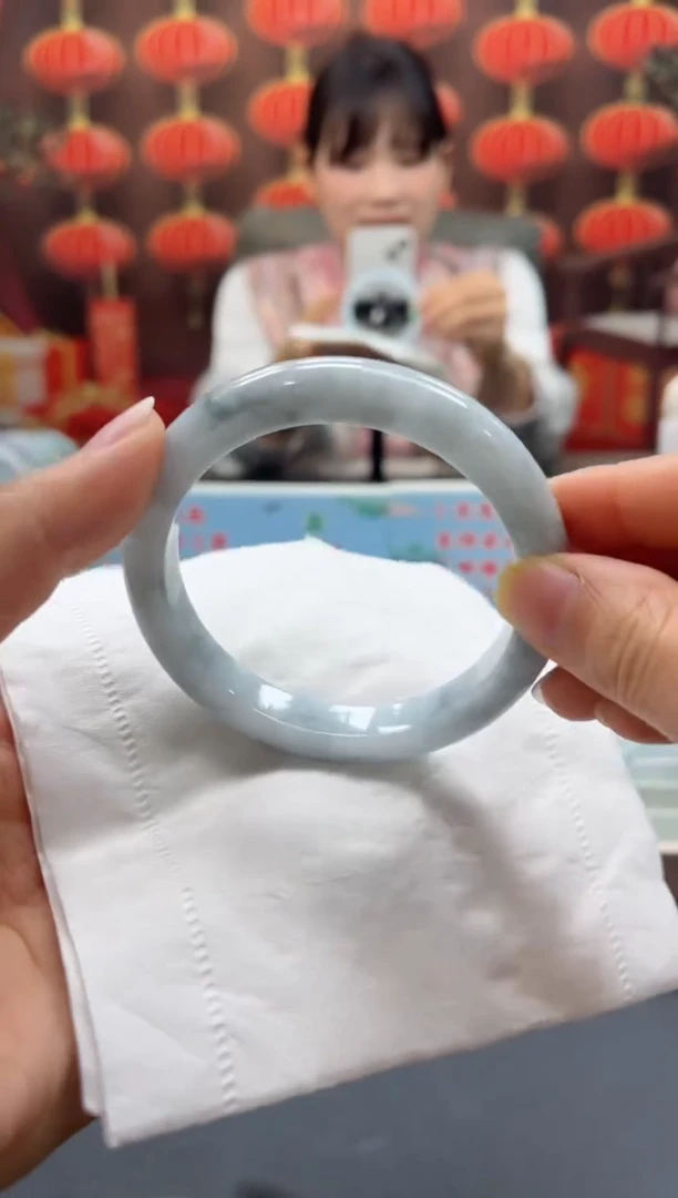 【闪购商品】翡翠手镯未镶嵌00003107