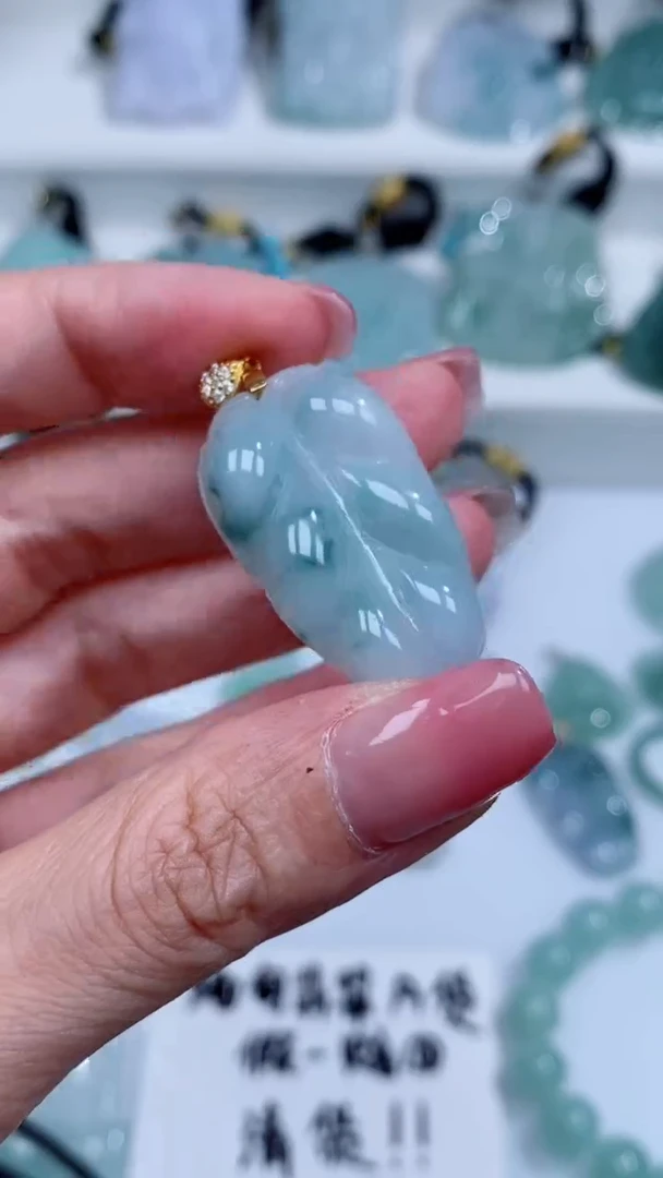 翡翠银S925镶嵌颈饰吊坠