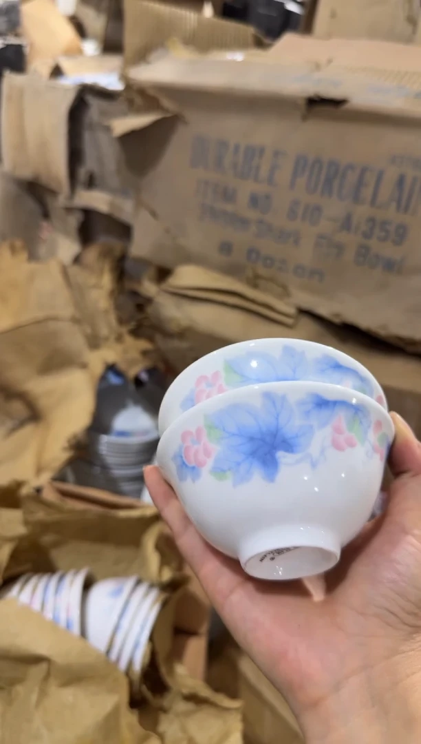摆件葡萄茶碗9厘米两个一组微瑕请慎拍