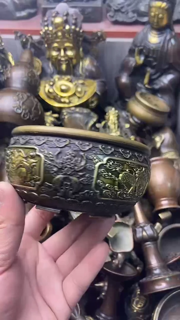 精美铜器，点击下载