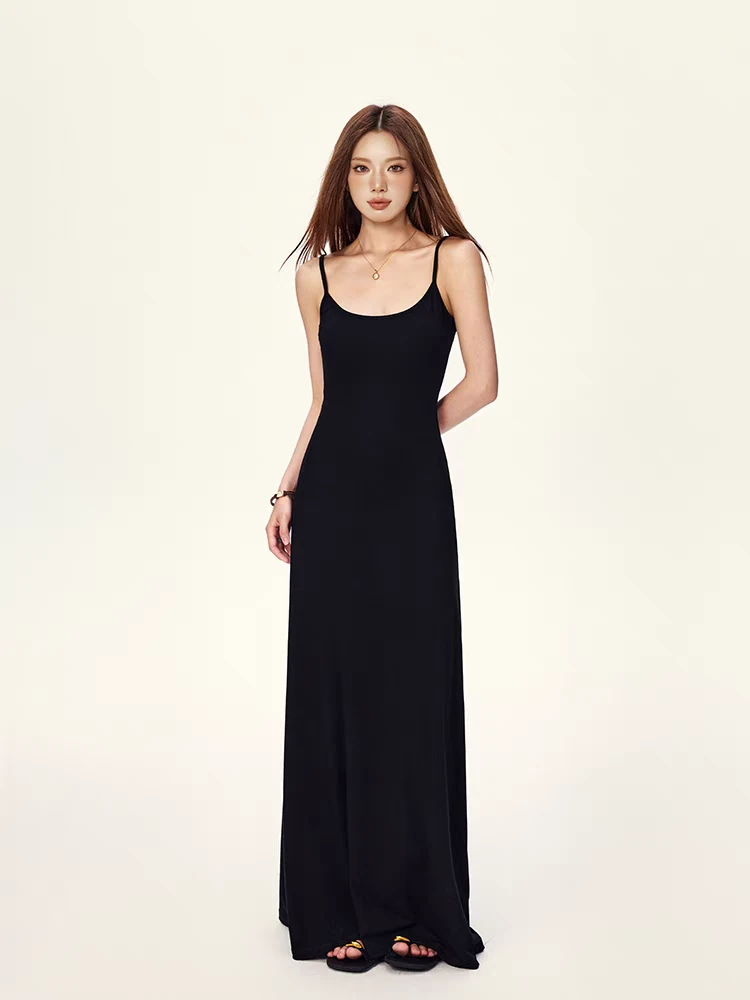 加长版法式黑色吊带连衣裙女2025新款夏季露背高级感大摆裙长裙子