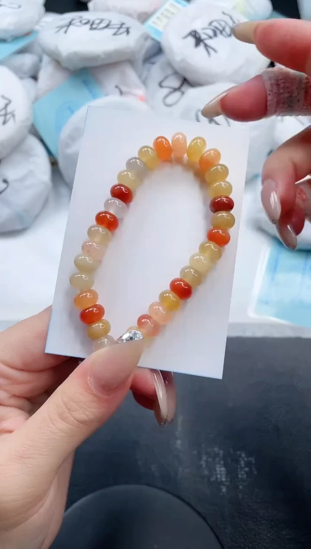 石英质玉手链未镶嵌黄龙