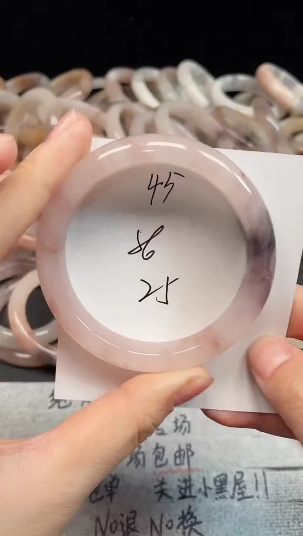 未镶嵌手镯石英质玉45