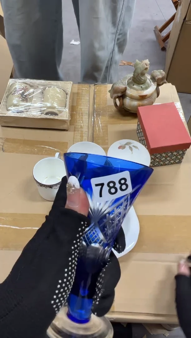 【****宏788中古商品谨慎参拍