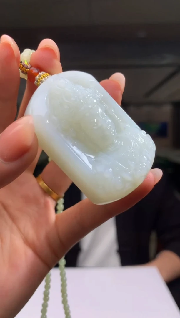 【闪购商品】定制和田玉Boss阳天然和田玉（拍一发一）