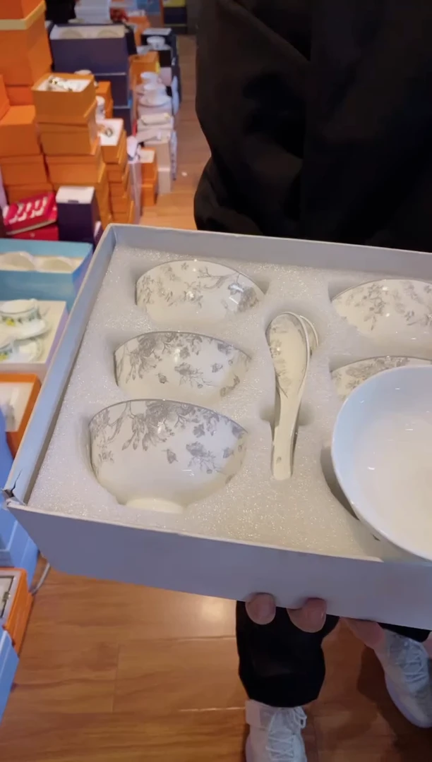 【闪购商品】杯全场正品，京东包邮