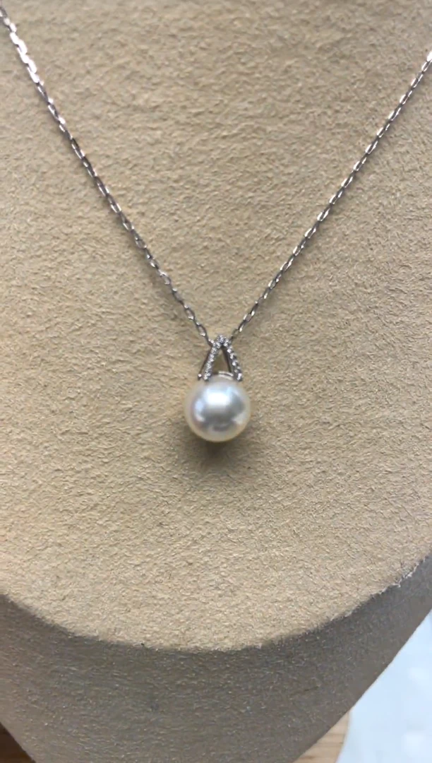 颈饰18K金镶嵌海水珍珠8.6