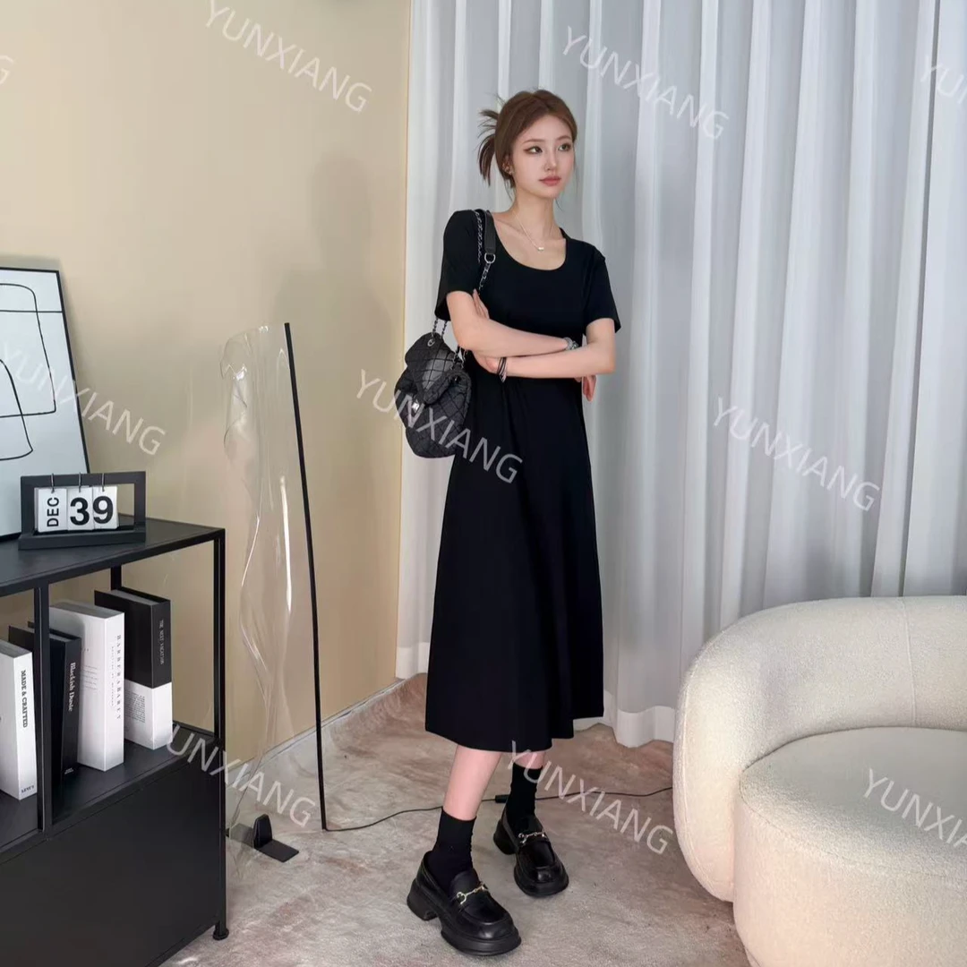 温婉大方衣服时尚宽松休闲慵懒风显瘦长款a字小黑裙外出洋气裙子