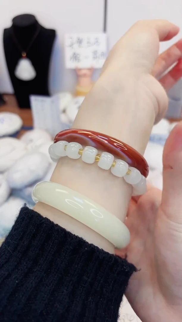 【闪购商品】石英质玉手镯未镶嵌282-玛瑙圈口58