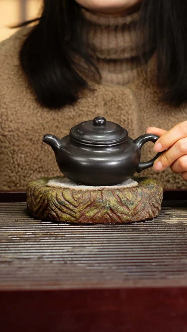 宜兴原矿紫砂壶茶壶宜兴原矿紫砂壶茶壶200C