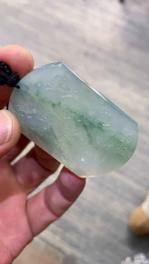 颈饰未镶嵌翡翠天然A货翡翠