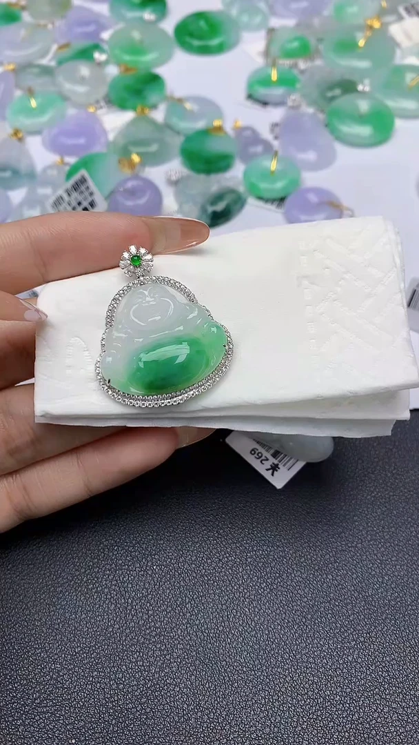 颈饰18K金镶嵌翡翠a货假一赔三支持复检百元上9元证书费自理