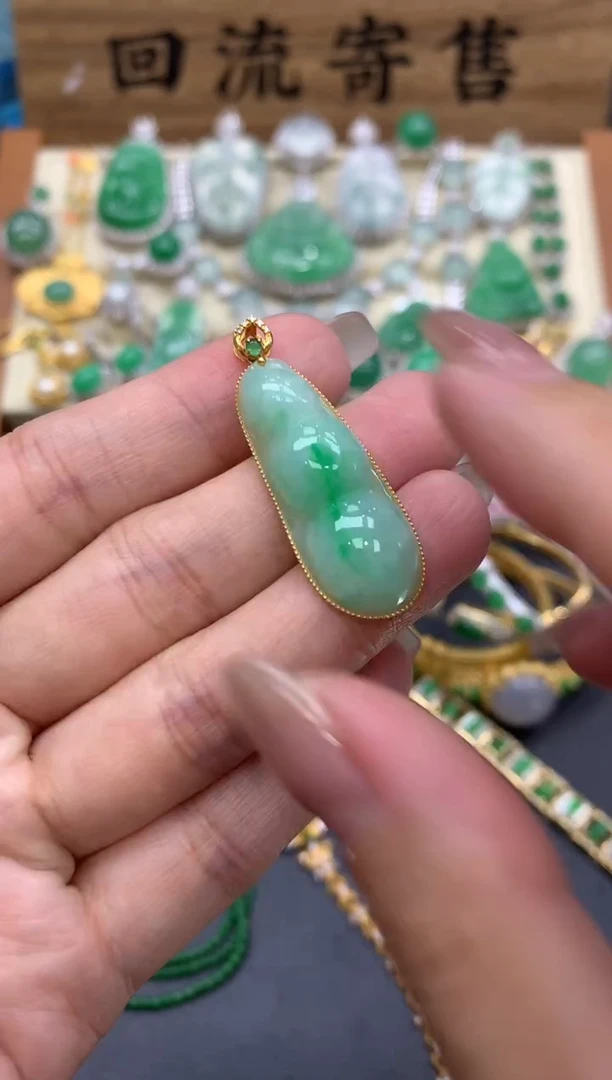 【闪购商品】翡翠颈饰18K金镶嵌49-中国好珍宝