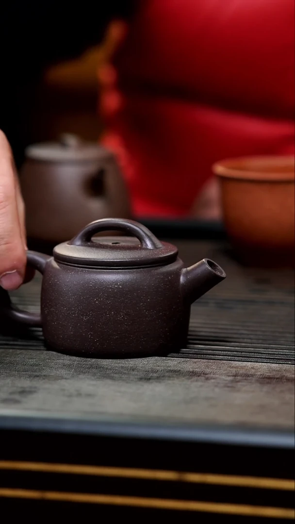 【闪购商品】紫砂茶壶01-半手天青瓦当150cc