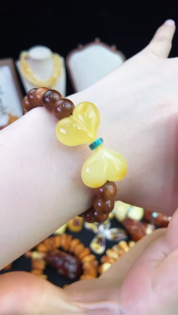 琥珀未镶嵌珠宝奇石柒月