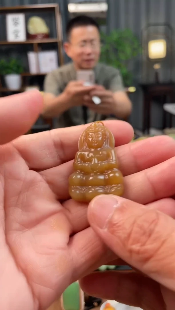 和田玉未镶嵌吊坠(不含链)糖观音