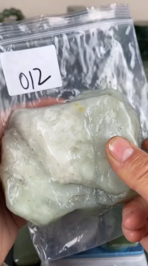 【闪购商品】和田玉珠宝半成品未镶嵌边角