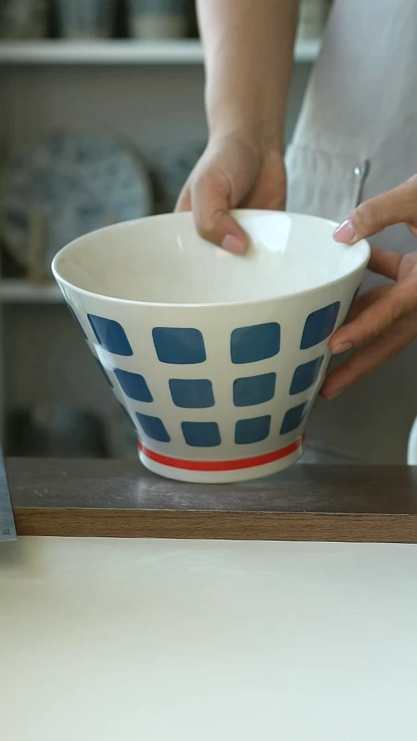 微瑕日式画釉方格斗笠面碗18cm@4-2@