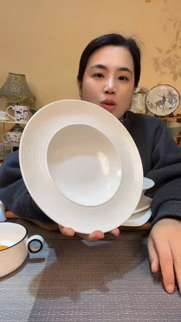 瓷片9英寸草帽盘 微瑕介意勿拍