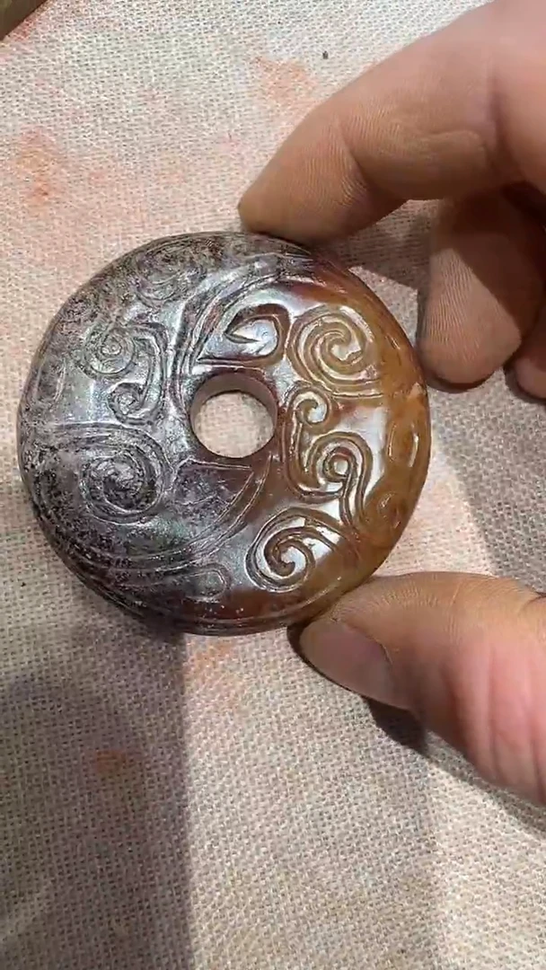 未镶嵌和田玉挂件1