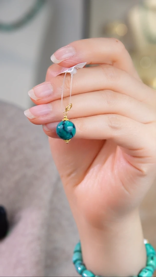 18K金镶嵌绿松石吊坠(不含链)1