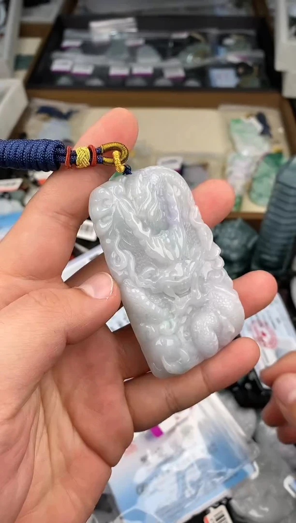 【闪购商品】翡翠颈饰未镶嵌   天然翡翠，一物一图