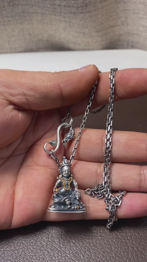 【闪购商品】诺拉（多样性发货，发其一）