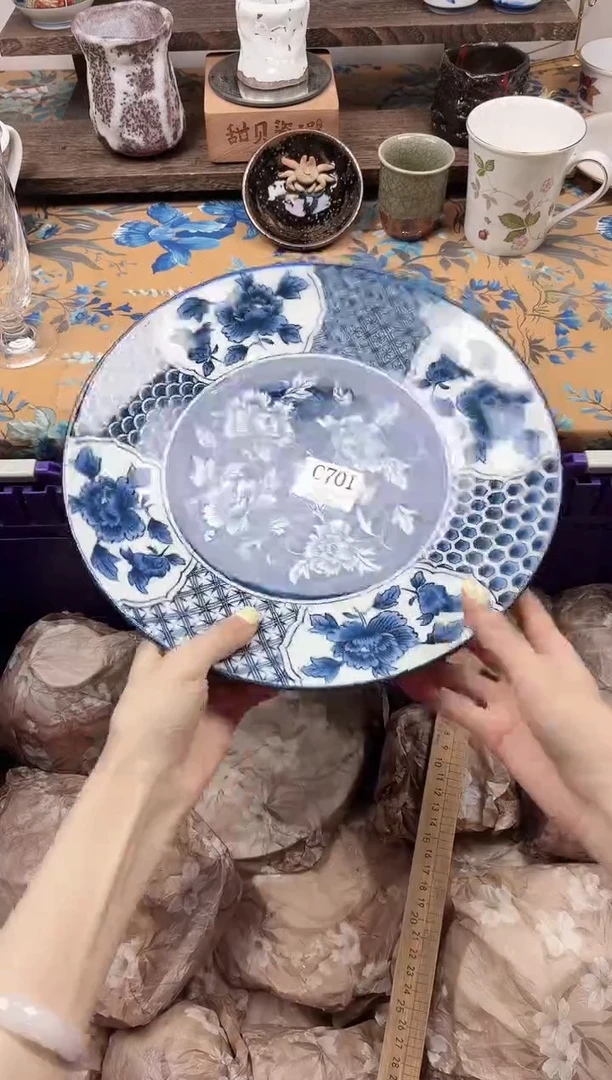 瓷片圆*                C701