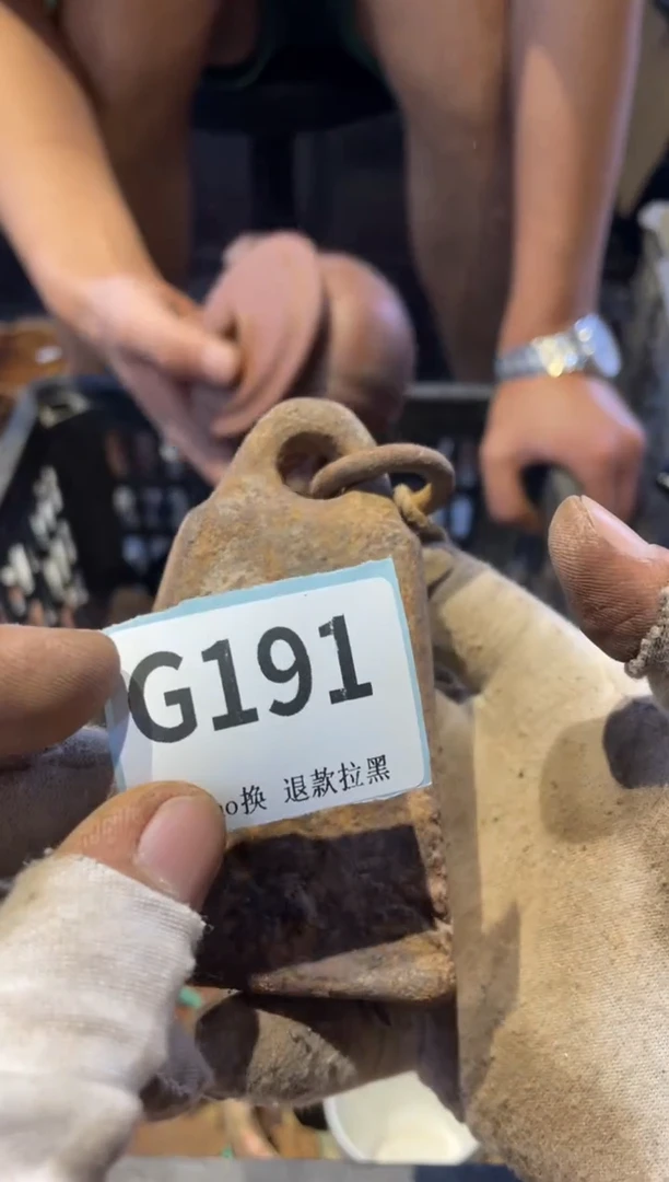瓷片乔*儿表弟直播链接火爆火爆