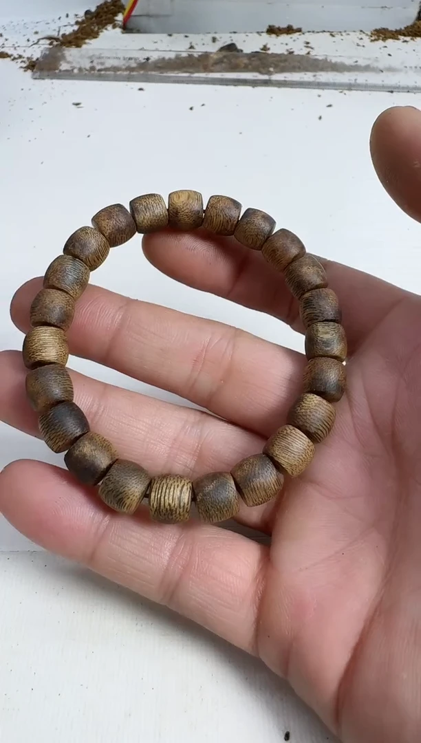 【闪购商品】沉香手串乌身0.9规格单圈6克鼓珠