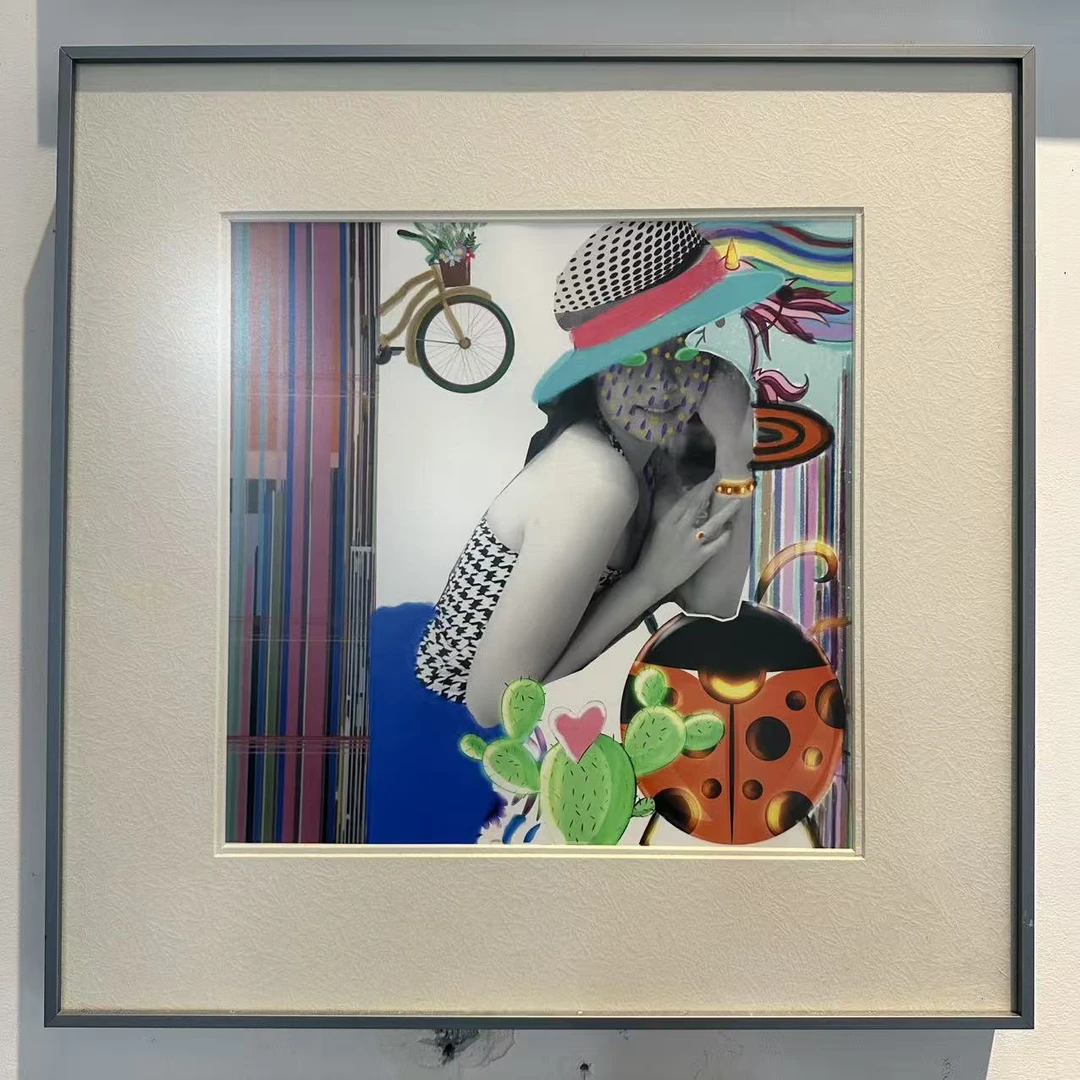 戴帽子的女子装饰画