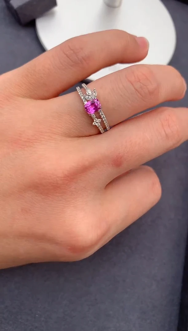 【闪购商品】彩色蓝宝石戒指14K金镶嵌57分粉蓝宝戒指
