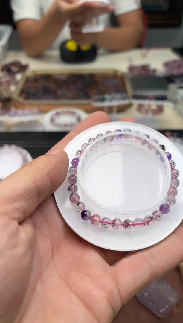 未镶嵌手串水晶超七金草莓6mm 多样性发一