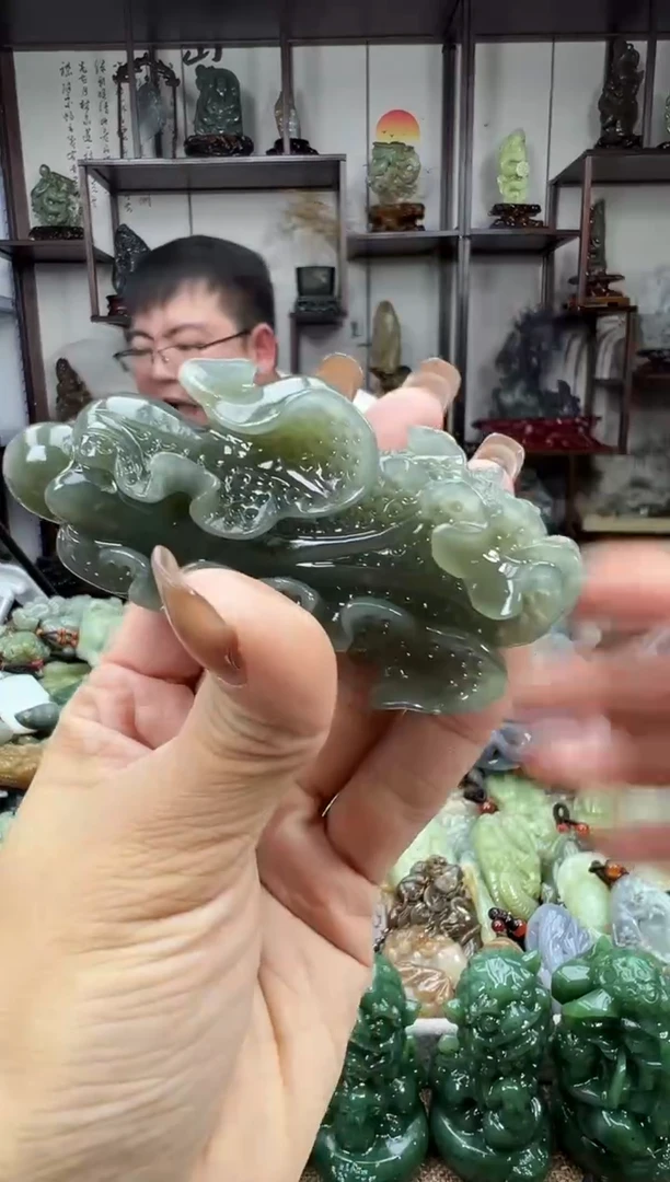 未镶嵌和田玉把件1