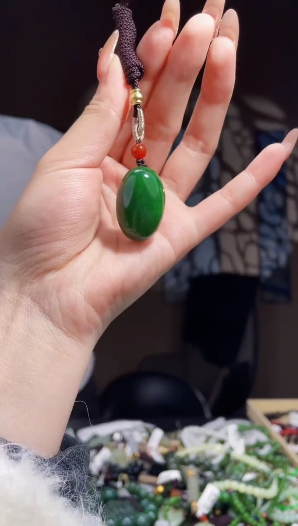 【闪购商品】和田玉颈饰未镶嵌拍一发一
