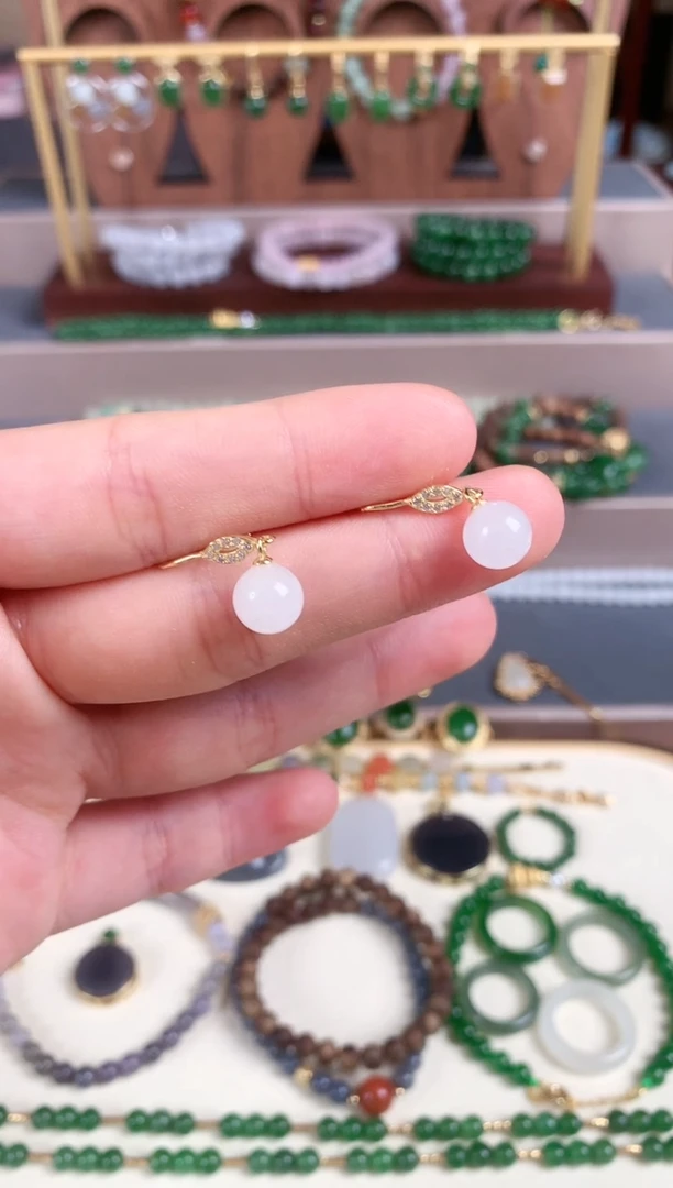 银S925镶嵌和田玉耳饰1