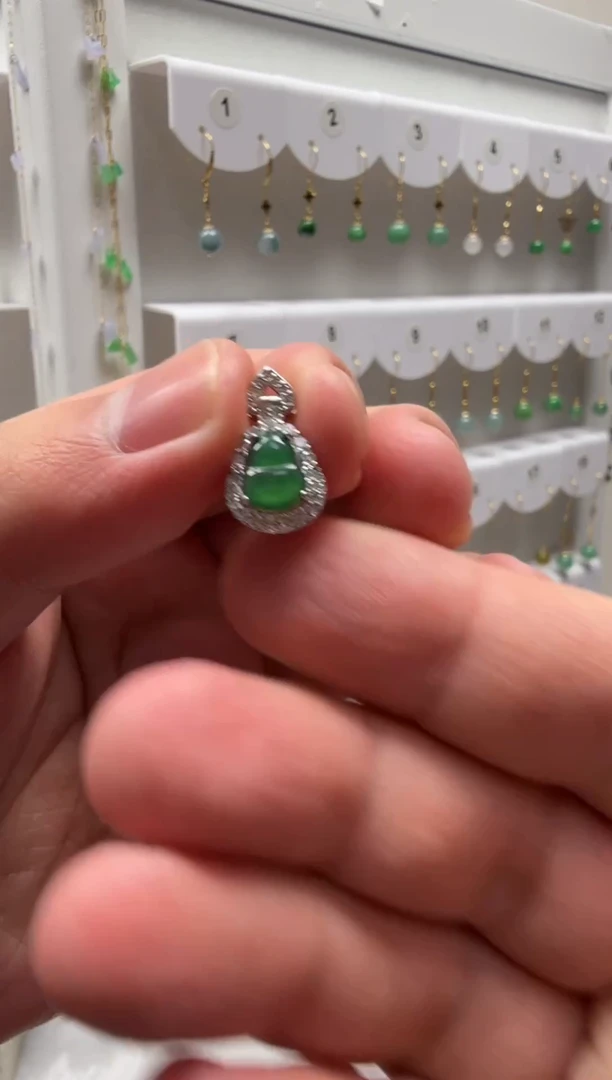 吊坠(不含链)未镶嵌翡翠未镶嵌a货翡翠