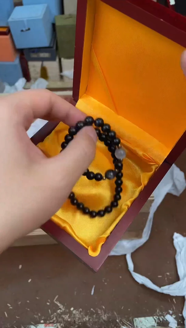 紫钰记闪购商品V无礼盒