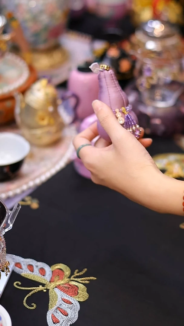 【闪购商品】摆件山怂阿卿直播间@@qb00410