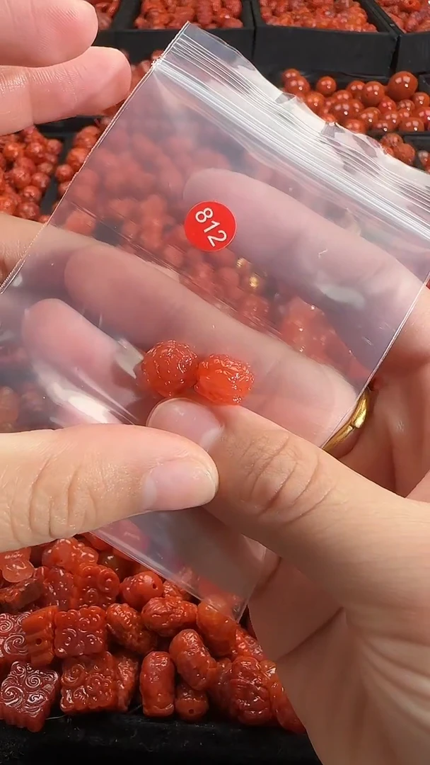 颈饰未镶嵌南红玛瑙11