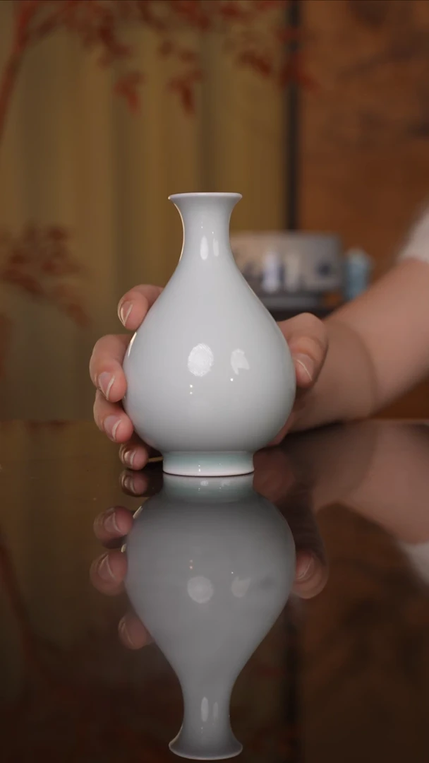 景德镇影青陶瓷小花瓶