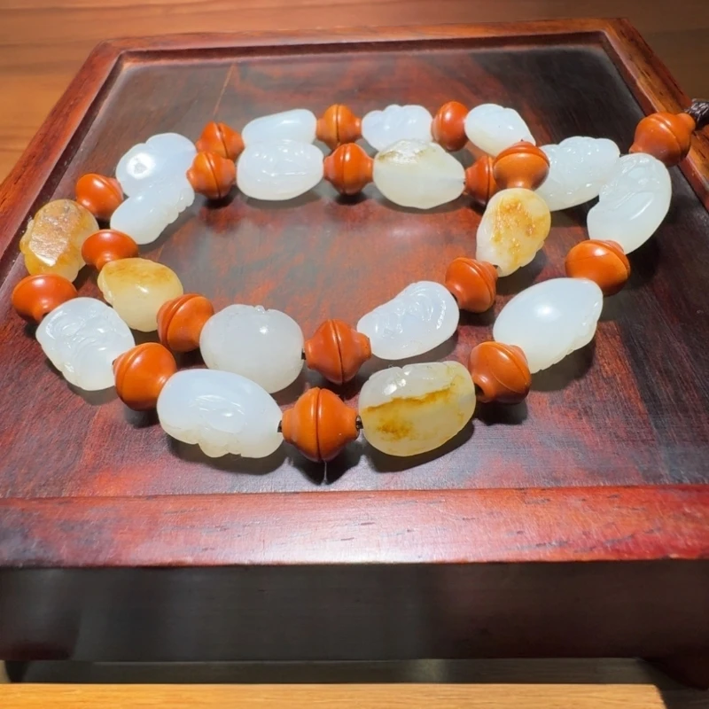 和田玉未镶嵌项链