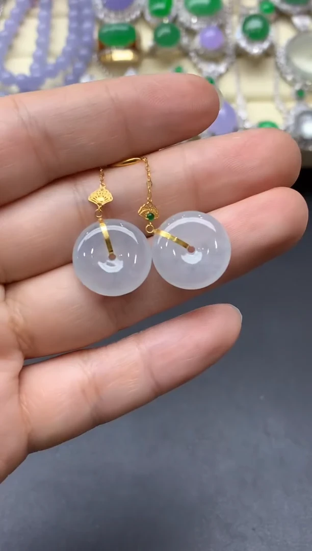 颈饰18K金镶嵌翡翠120-中国好珍宝