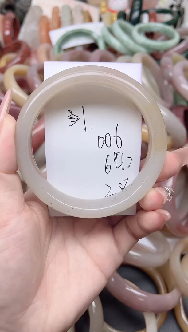 未镶嵌手镯石英质玉005