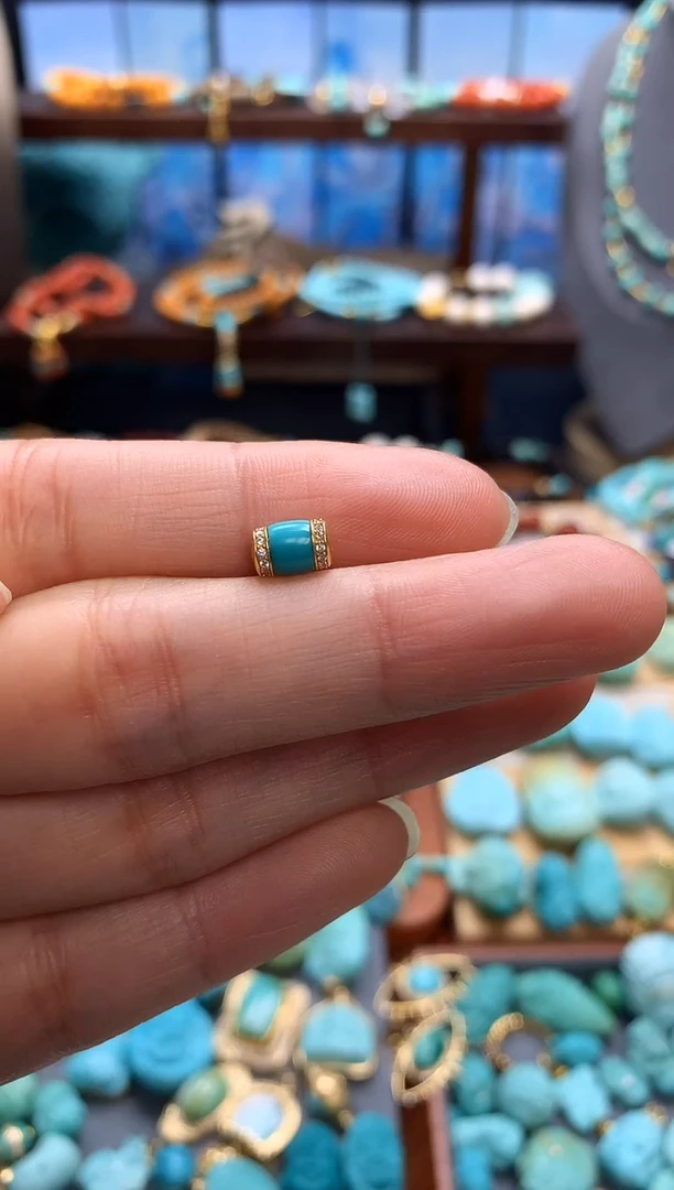 18K金镶嵌绿松石挂件等*来金镶桶珠放漏