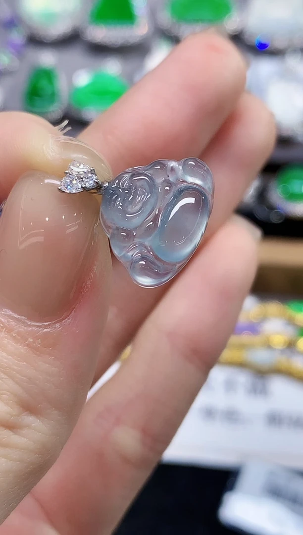 吊坠(不含链)18K金镶嵌翡翠X2192多样性发其一